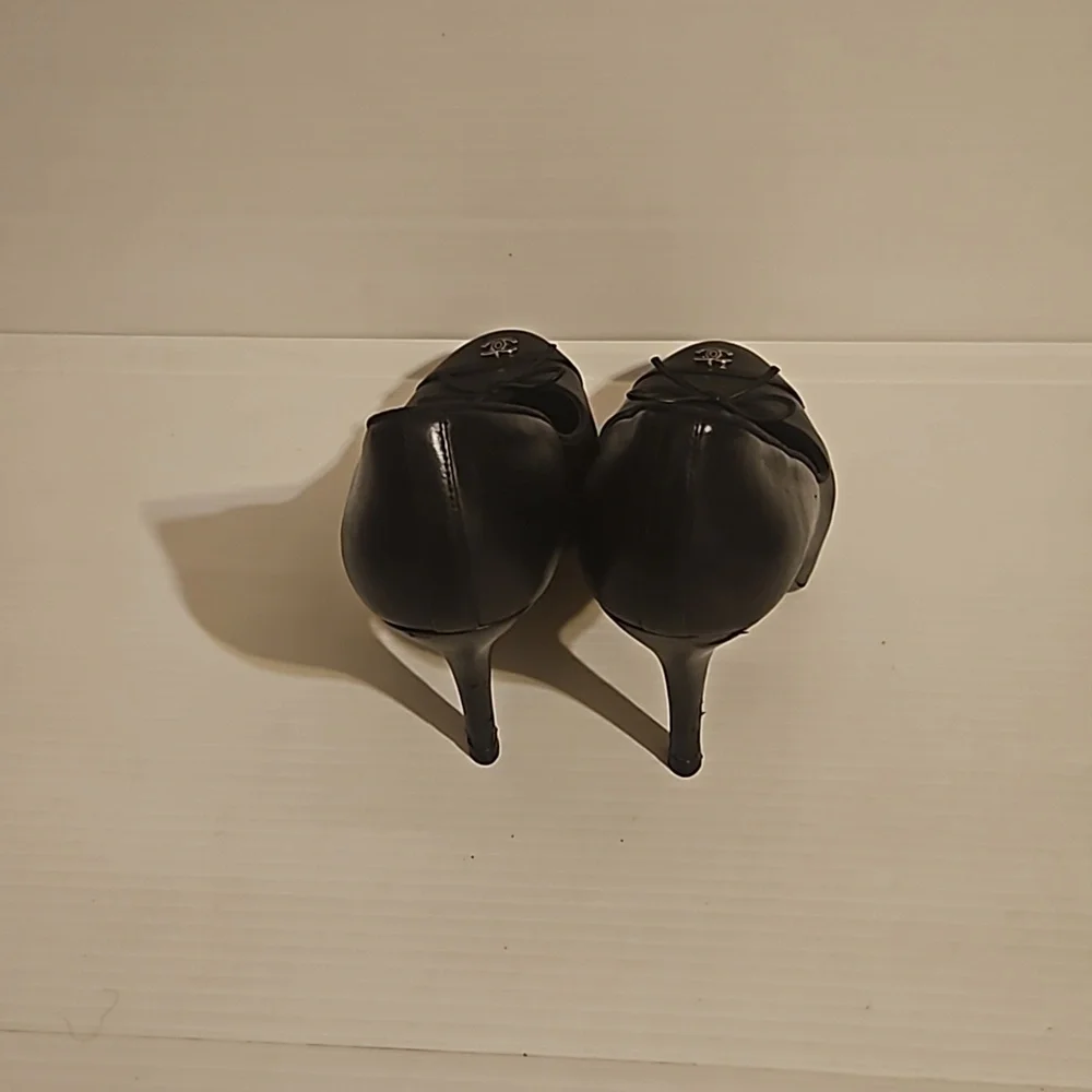 Chanel Black Leather Pumps Heels with Bow size 39 - Picture 4 of 15